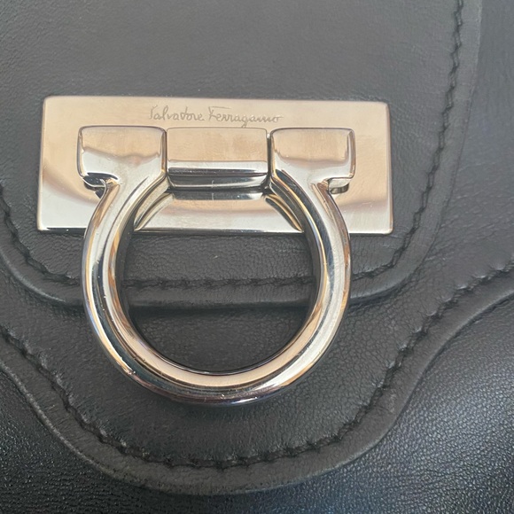 Ferragamo Nero Calf Hobo - Picture 6 of 12